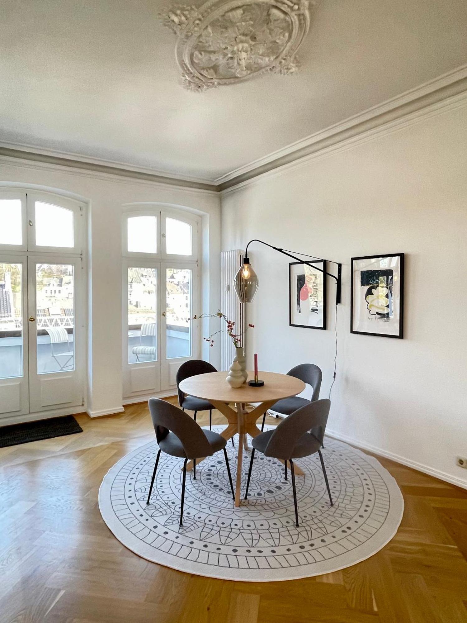 Helle Altbauwohnung Mit Balkon Im Briller Viertel Wuppertal