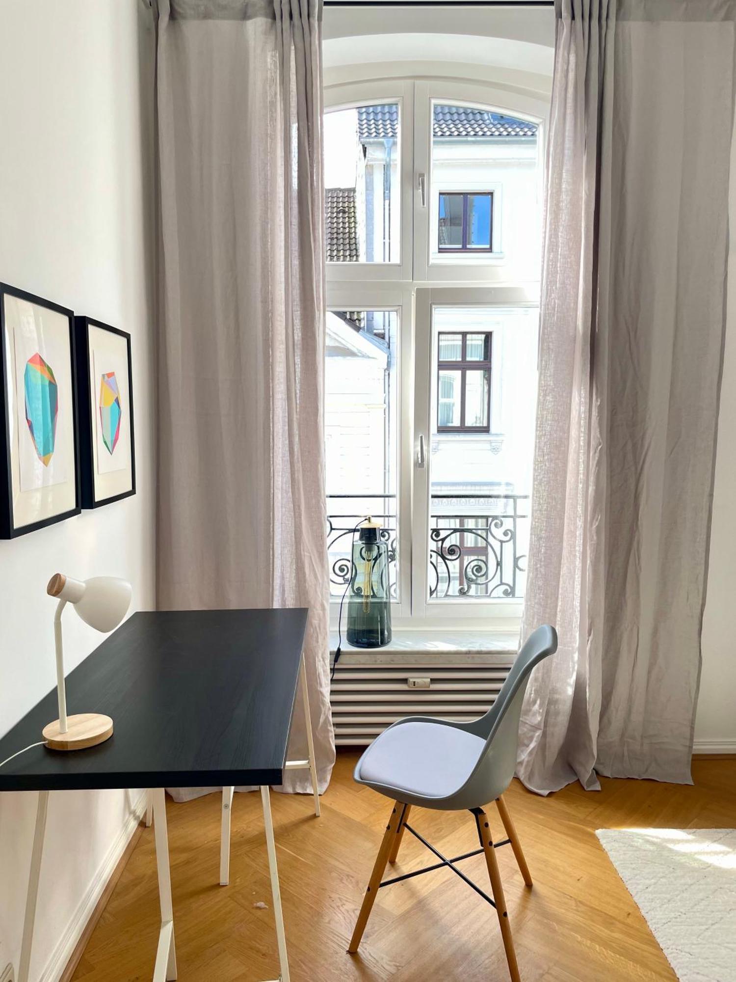 Apartment Helle Altbauwohnung Mit Balkon Im Briller Viertel