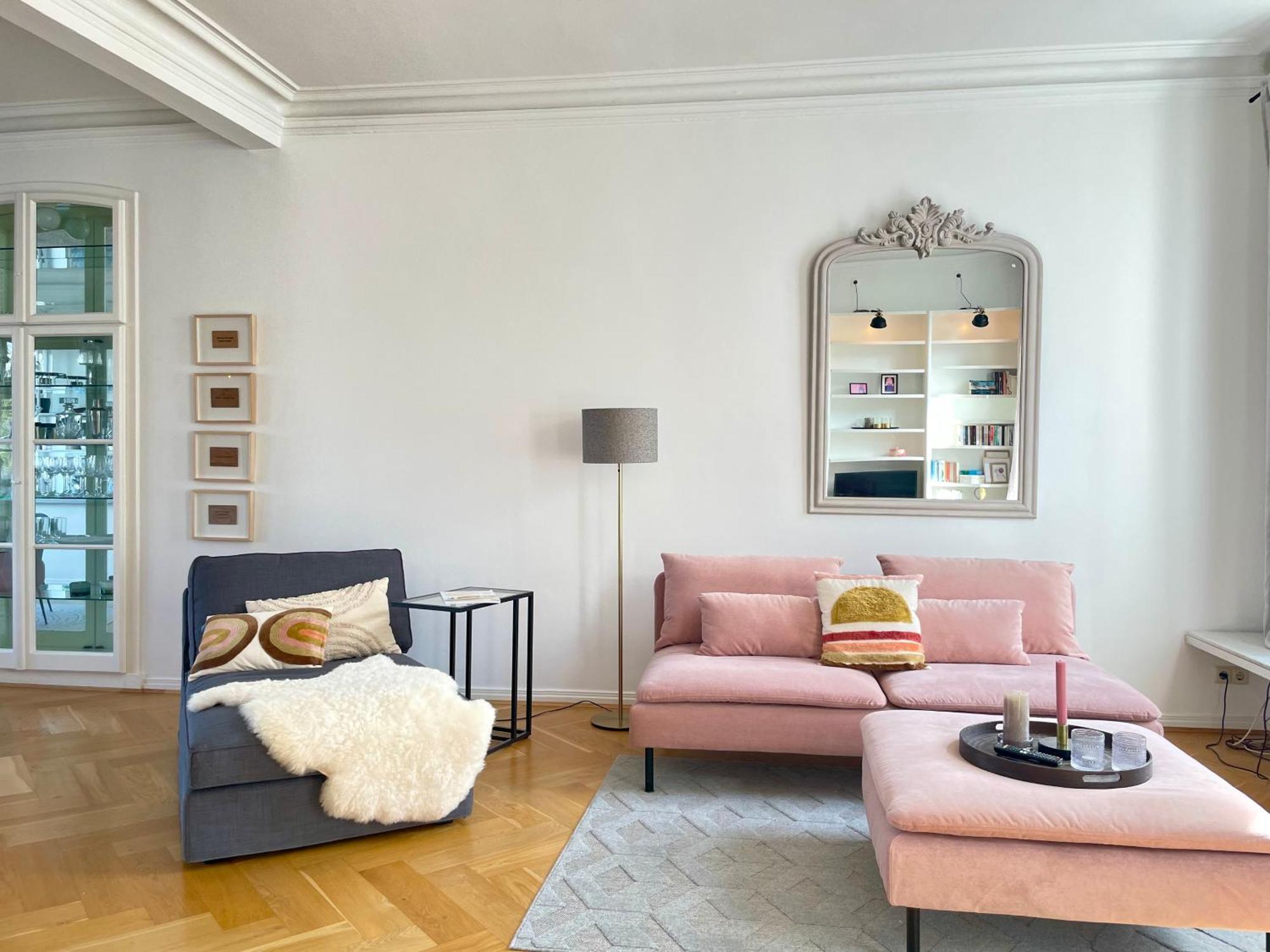 Helle Altbauwohnung Mit Balkon Im Briller Viertel *